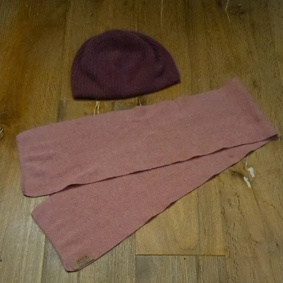 Halston Heritage | Accessories | Bundle Set Halston Hat  display picture 2